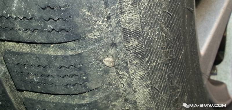 Comment réparer un pneu par mèche ? 